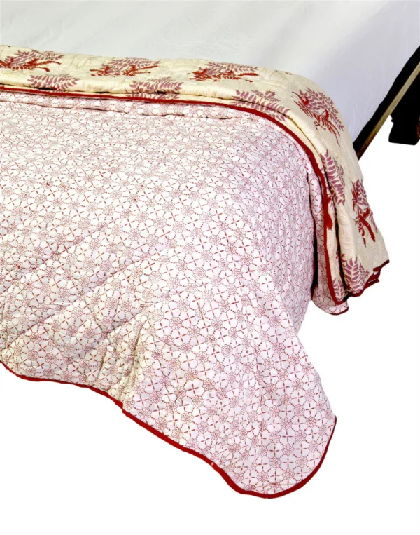 Possibilities Seville Reversible Quilt - Image 3
